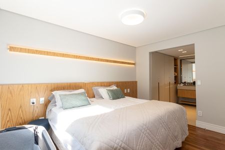 Apartamento à venda com 114m², 3 quartos e 1 vagaSuíte