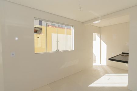 Apartamento à venda com 131m², 2 quartos e 2 vagasCozinha