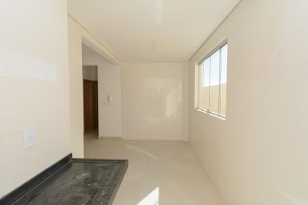 Apartamento à venda com 131m², 2 quartos e 2 vagasCozinha