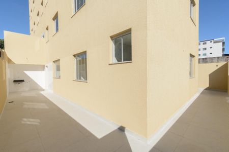 Apartamento à venda com 131m², 2 quartos e 2 vagasÁrea de Serviço