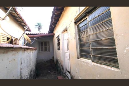 Casa à venda com 211m², 2 quartos e 2 vagas Casa à venda com 211m², 2 quartos e 2 vagasFoto 08