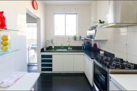 Apartamento à venda com 156m², 3 quartos e 4 vagasCozinha