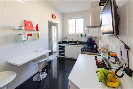 Apartamento à venda com 156m², 3 quartos e 4 vagasCozinha