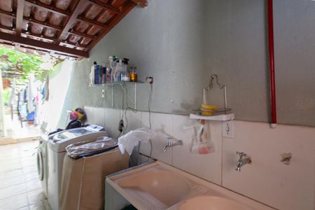 Casa à venda com 280m², 3 quartos e 4 vagasÁrea de Serviço