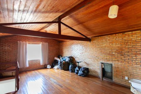 Casa à venda com 280m², 3 quartos e 4 vagasSala 2