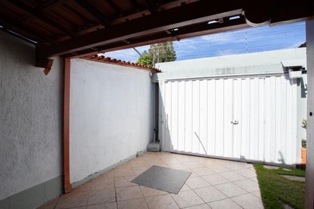 Casa à venda com 280m², 3 quartos e 4 vagasGaragem