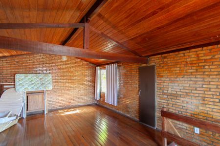 Casa à venda com 280m², 3 quartos e 4 vagasSala 2