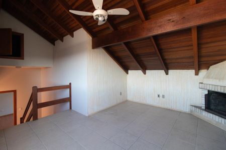 Casa de condomínio à venda com 181m², 3 quartos e 2 vagasSala 2