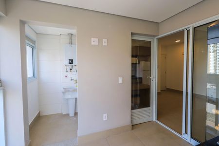 Apartamento para alugar com 56m², 1 quarto e 1 vagaSacada