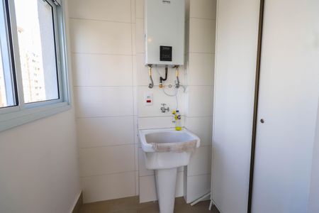 Apartamento para alugar com 56m², 1 quarto e 1 vagaÁrea de Serviço