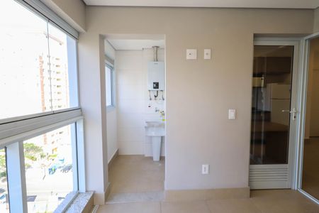 Apartamento para alugar com 56m², 1 quarto e 1 vagaSacada