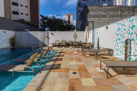 Apartamento para alugar com 56m², 1 quarto e 1 vagaÁrea comum - Piscina