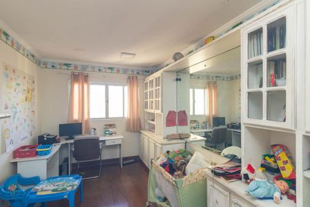 Apartamento à venda com 492m², 4 quartos e 2 vagas Apartamento à venda com 492m², 4 quartos e 2 vagasEscritório