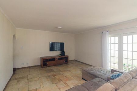 Apartamento à venda com 492m², 4 quartos e 2 vagas Apartamento à venda com 492m², 4 quartos e 2 vagasSala de TV