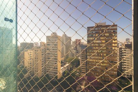 Apartamento à venda com 492m², 4 quartos e 2 vagas Apartamento à venda com 492m², 4 quartos e 2 vagasVaranda