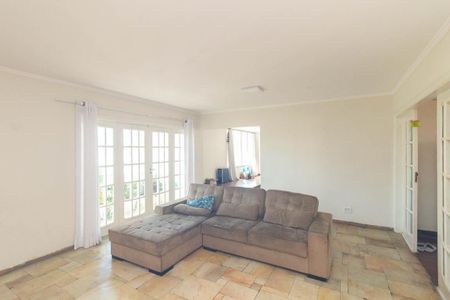 Apartamento à venda com 492m², 4 quartos e 2 vagas Apartamento à venda com 492m², 4 quartos e 2 vagasSala de TV