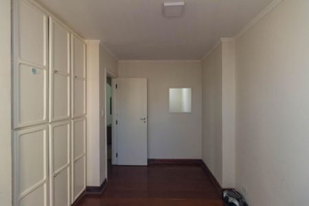 Apartamento à venda com 492m², 4 quartos e 2 vagas Apartamento à venda com 492m², 4 quartos e 2 vagasQuarto 2 - Suíte
