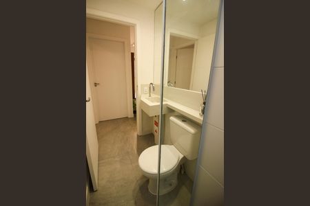 Casa de condomínio à venda com 40m², 2 quartos e 1 vaga Casa de condomínio à venda com 40m², 2 quartos e 1 vagaBanheiro