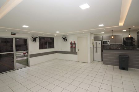 Casa de condomínio à venda com 40m², 2 quartos e 1 vaga Casa de condomínio à venda com 40m², 2 quartos e 1 vagaÁrea comum - Salão de festas
