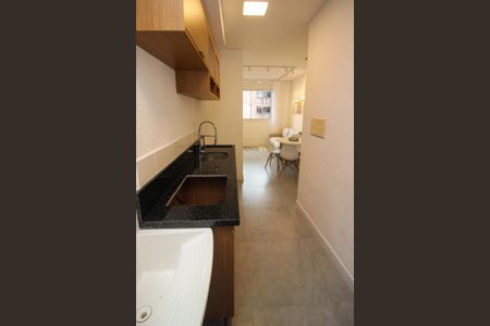 Casa de condomínio à venda com 40m², 2 quartos e 1 vaga Casa de condomínio à venda com 40m², 2 quartos e 1 vagaCozinha e Área de Serviço