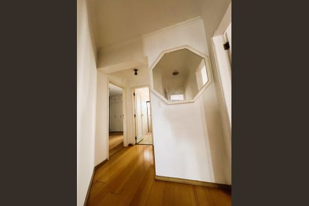 Apartamento à venda com 180m², 4 quartos e 4 vagas Apartamento à venda com 180m², 4 quartos e 4 vagasFoto 03