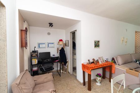 Apartamento para alugar com 84m², 2 quartos e 2 vagasSala