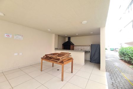 Apartamento para alugar com 45m², 2 quartos e sem vagaÁrea comum - Churrasqueira