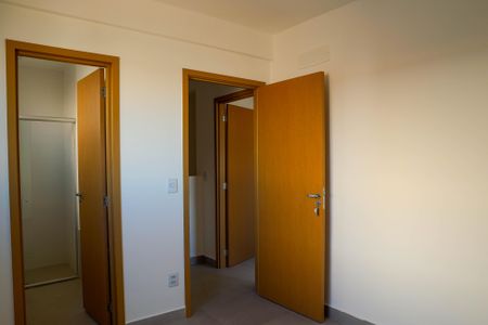 Casa de condomínio para alugar com 181m², 4 quartos e 2 vagasSuite 