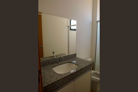 Casa de condomínio para alugar com 181m², 4 quartos e 2 vagasBanheiro/SuiteBanheiro/Suite