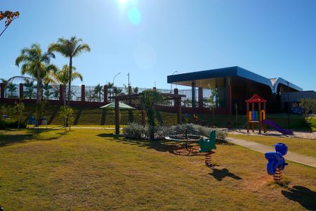 Casa de condomínio para alugar com 181m², 4 quartos e 2 vagasVista/Quarto 2