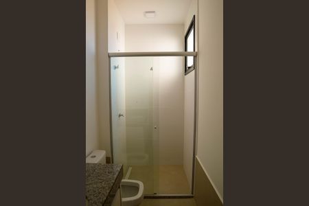 Casa de condomínio para alugar com 181m², 4 quartos e 2 vagasBanheiro/ Suite 2