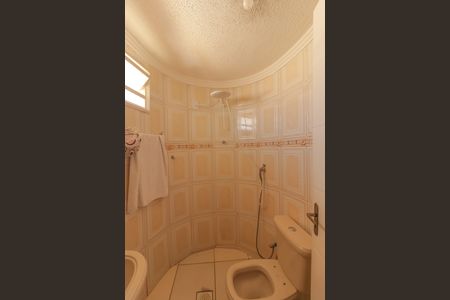 Casa para alugar com 350m², 4 quartos e 8 vagasBanheiro