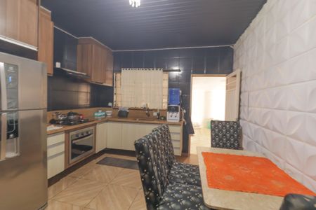 Casa para alugar com 350m², 4 quartos e 8 vagasCozinha e Área de Serviço