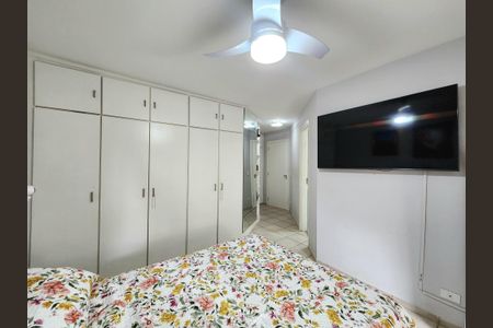 Apartamento à venda com 161m², 3 quartos e 2 vagasSuíte 2
