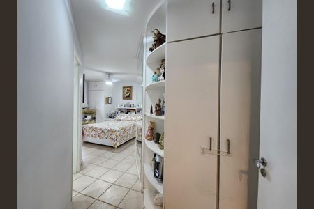 Apartamento à venda com 161m², 3 quartos e 2 vagasSuíte 2