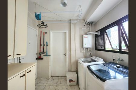 Apartamento à venda com 161m², 3 quartos e 2 vagasÁrea de Serviço