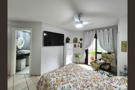 Apartamento à venda com 161m², 3 quartos e 2 vagasSuíte 2
