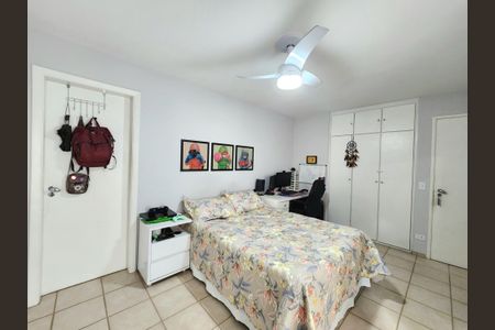Apartamento à venda com 161m², 3 quartos e 2 vagasSuíte 1