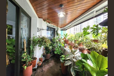 Apartamento à venda com 161m², 3 quartos e 2 vagasVaranda da Sala