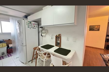 Apartamento à venda com 74m², 2 quartos e 2 vagas Apartamento à venda com 74m², 2 quartos e 2 vagasCozinha