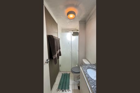 Apartamento à venda com 74m², 2 quartos e 2 vagas Apartamento à venda com 74m², 2 quartos e 2 vagasBanheiro