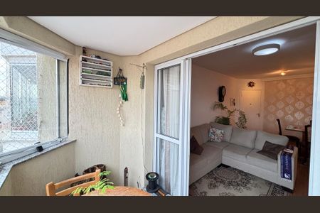 Apartamento à venda com 74m², 2 quartos e 2 vagas Apartamento à venda com 74m², 2 quartos e 2 vagasSala - Sala de Jantar Varanda