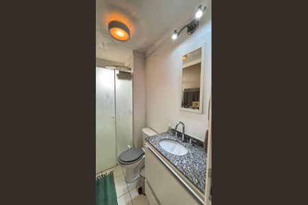 Apartamento à venda com 74m², 2 quartos e 2 vagas Apartamento à venda com 74m², 2 quartos e 2 vagasBanheiro