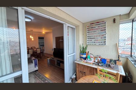 Apartamento à venda com 74m², 2 quartos e 2 vagas Apartamento à venda com 74m², 2 quartos e 2 vagasSala - Sala de Jantar Varanda