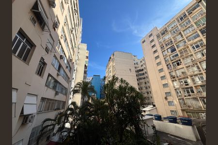 Apartamento à venda com 90m², 3 quartos e 1 vagaSala - vista