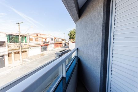 Casa à venda com 150m², 2 quartos e 4 vagas Casa à venda com 150m², 2 quartos e 4 vagasVista da Suíte 2