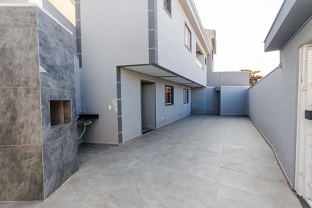 Casa à venda com 150m², 2 quartos e 4 vagas Casa à venda com 150m², 2 quartos e 4 vagasÁrea comum