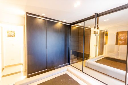 Casa à venda com 150m², 2 quartos e 4 vagas Casa à venda com 150m², 2 quartos e 4 vagasSuíte 2