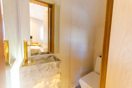 Casa à venda com 150m², 2 quartos e 4 vagas Casa à venda com 150m², 2 quartos e 4 vagasLavabo