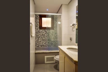 Apartamento à venda com 87m², 2 quartos e 1 vaga Apartamento à venda com 87m², 2 quartos e 1 vagaBanheiro